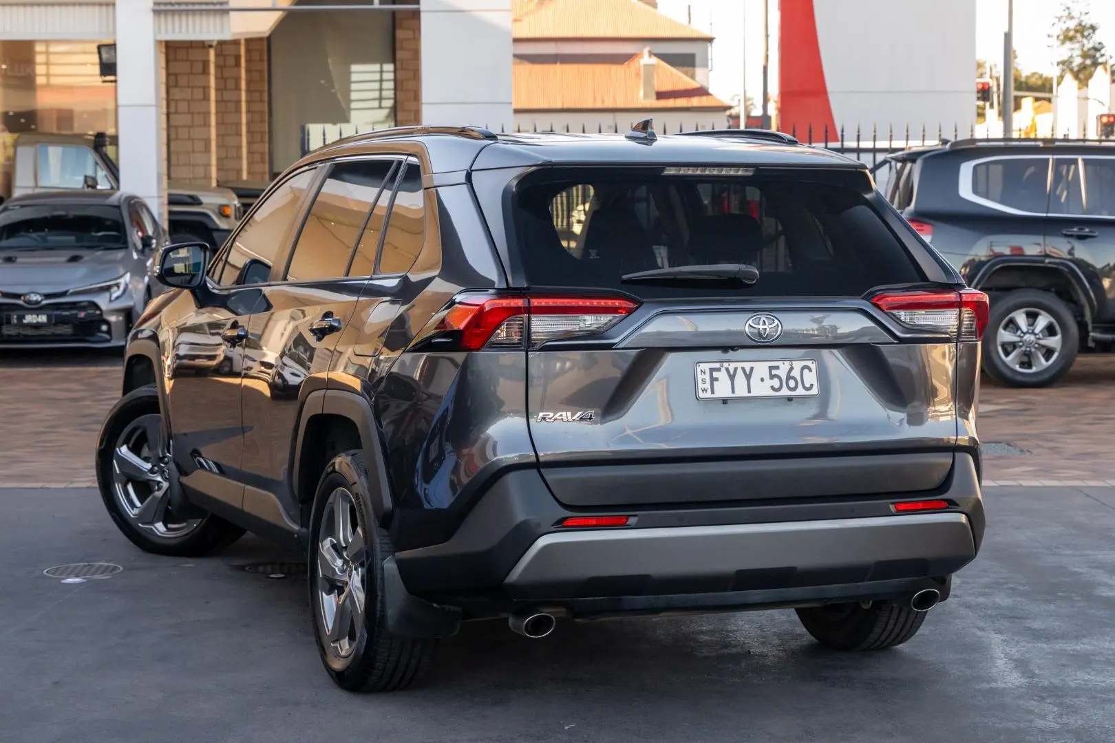 2020 Toyota RAV4 Gallery Image 2