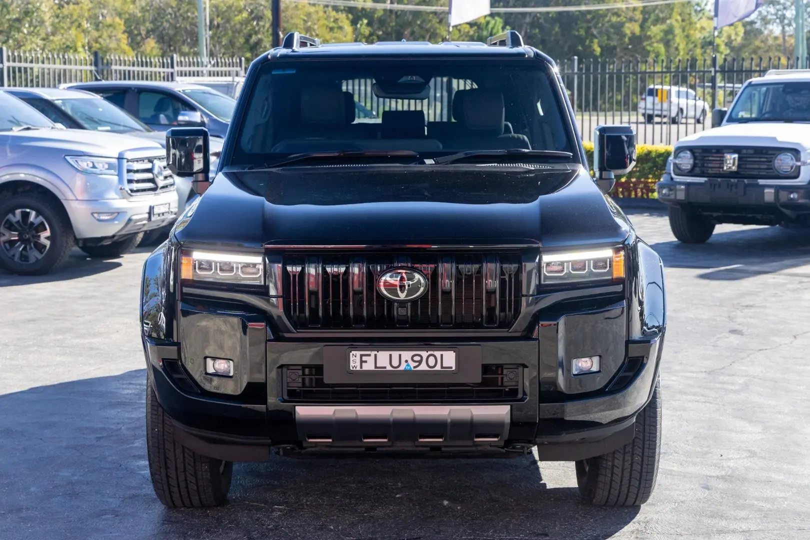 2024 Toyota Landcruiser Prado Gallery Image 4