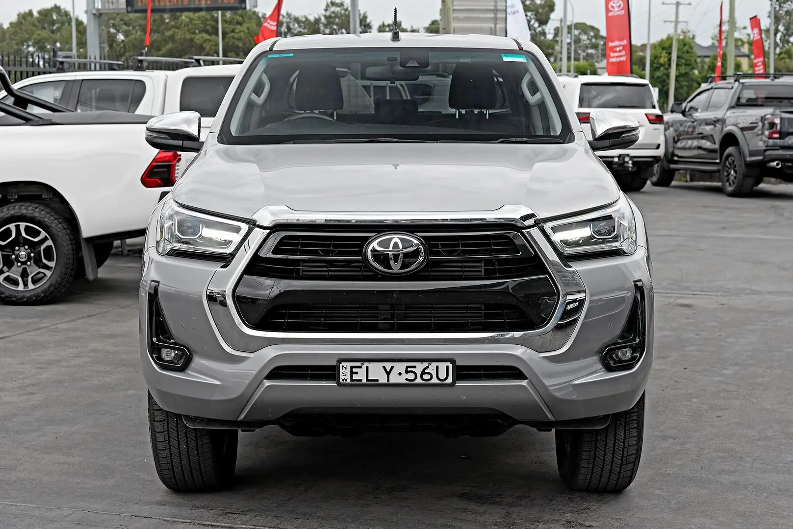 2021 Toyota Hilux Gallery Image 4