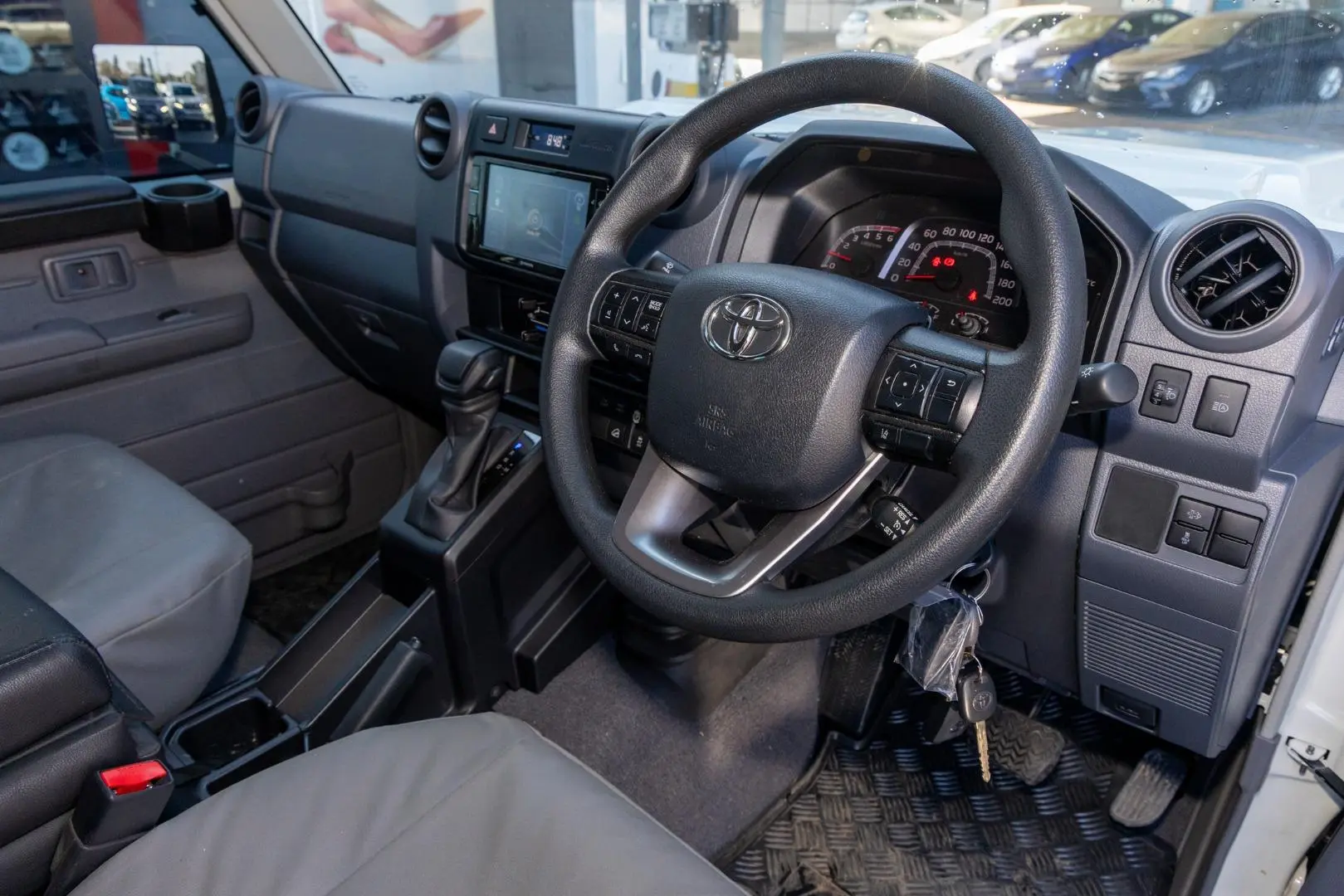 2025 Toyota Landcruiser Gallery Image 7