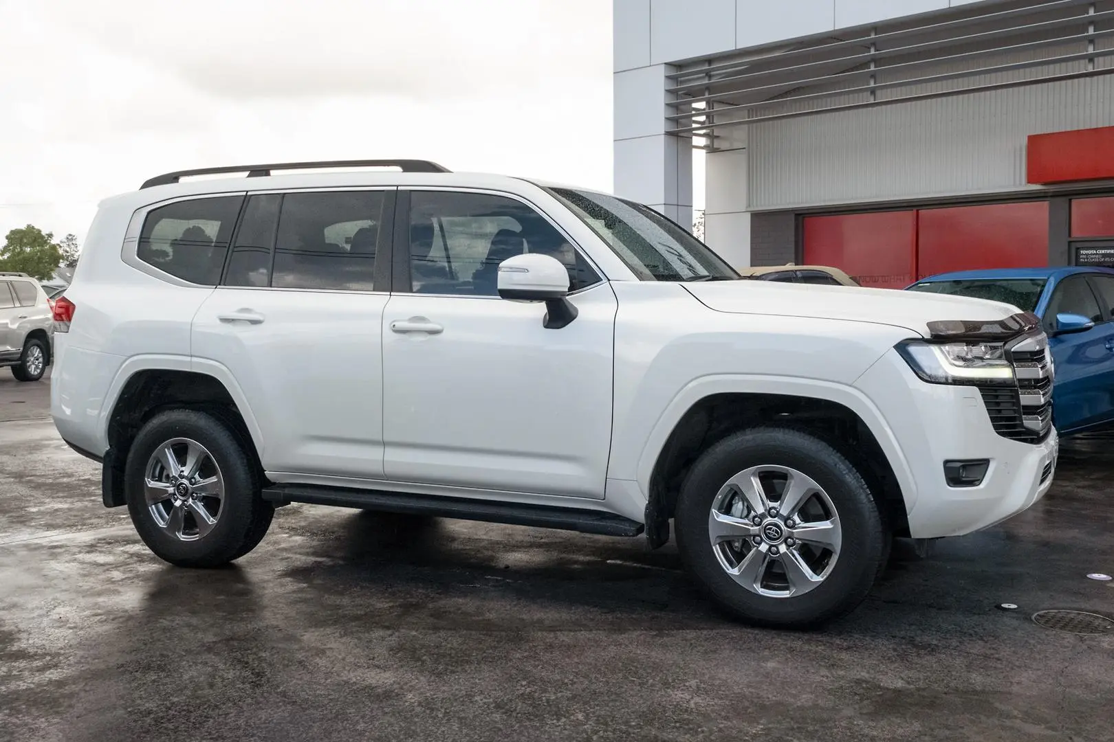 2023 Toyota Landcruiser Gallery Image 3