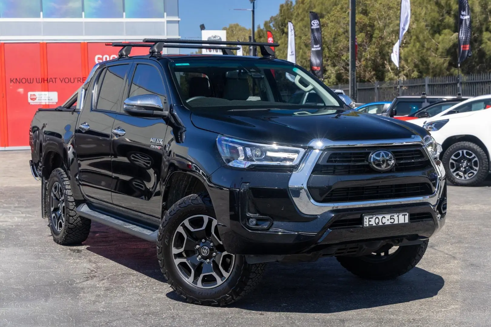 2021 Toyota Hilux Gallery Image 1