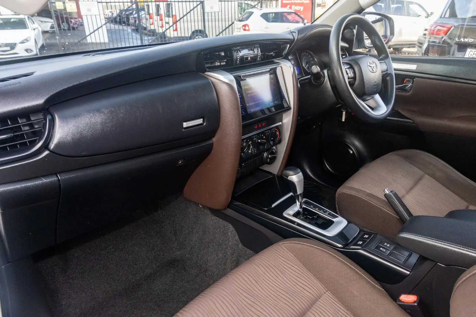 2019 Toyota Fortuner Gallery Image 8