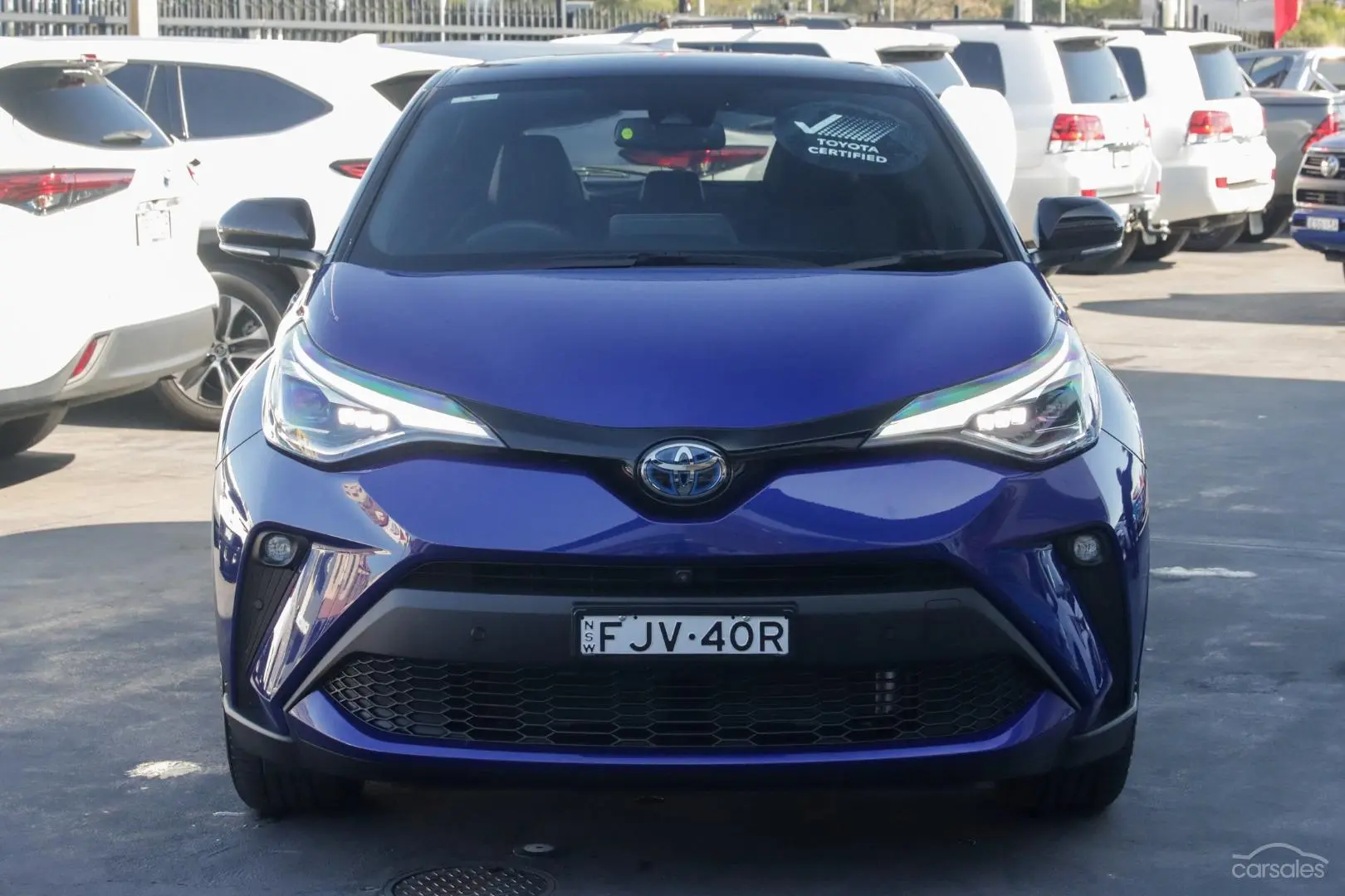 2023 Toyota C-HR Image 4