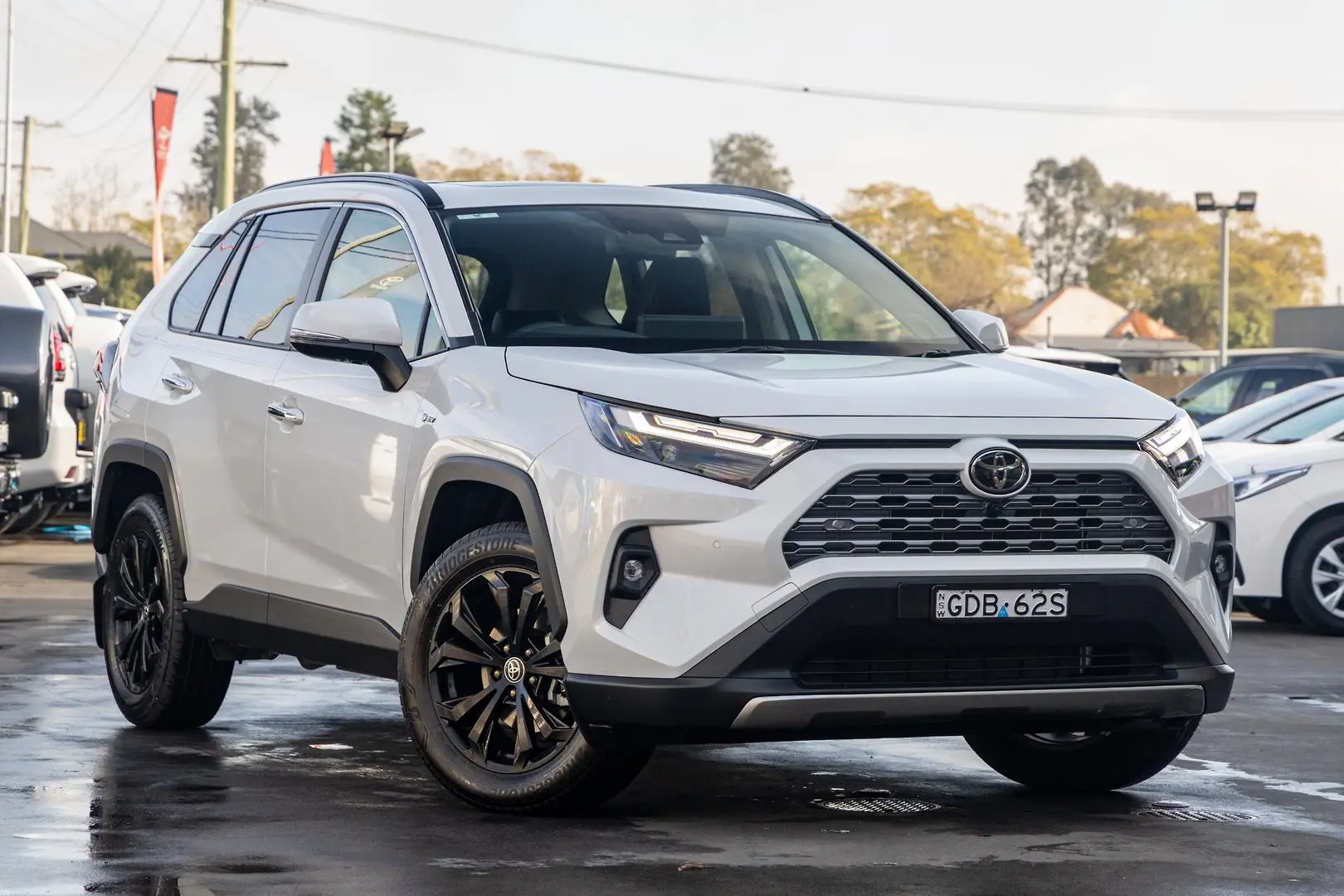 2025 Toyota RAV4 Gallery Image 1