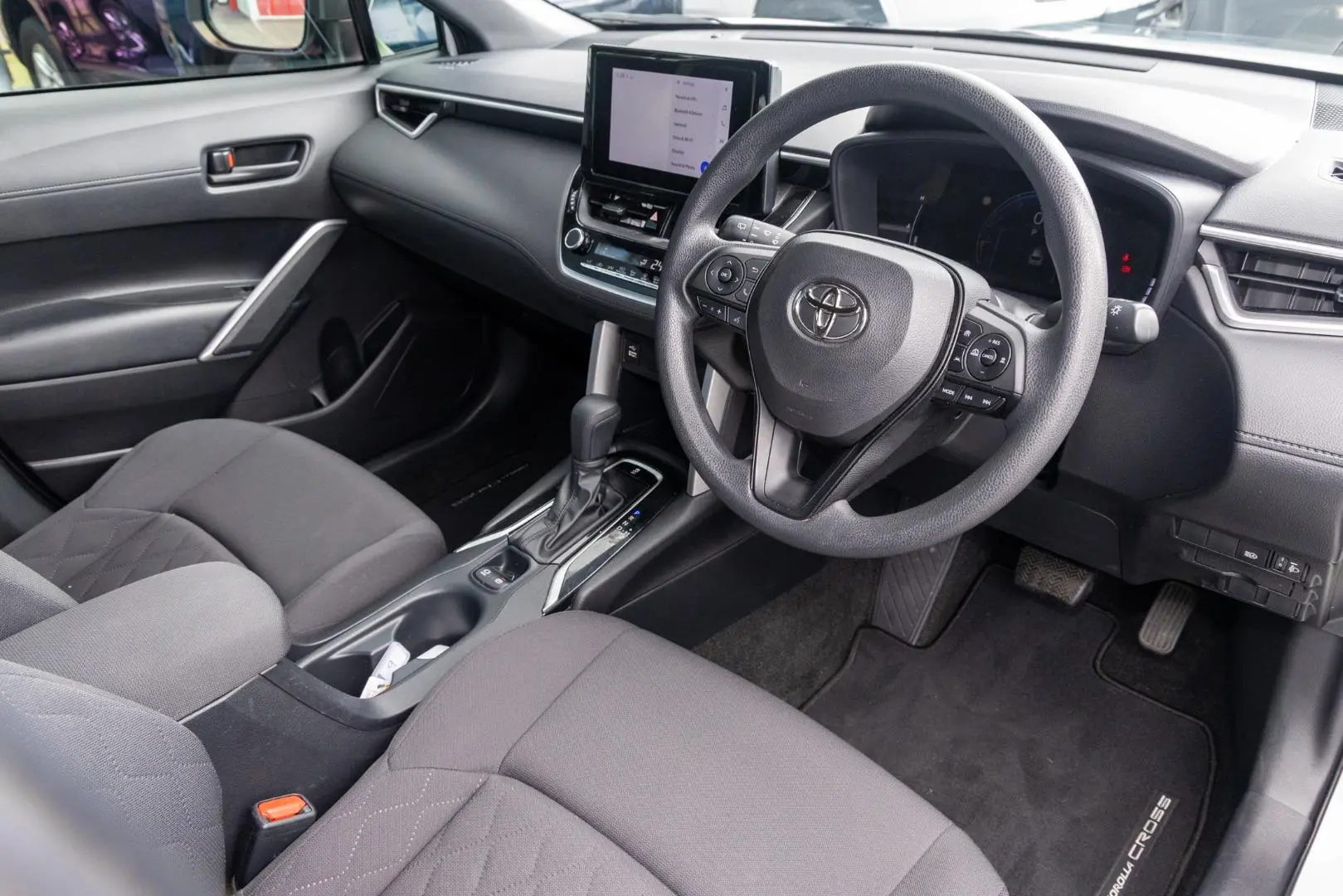 2023 Toyota Corolla Cross Gallery Image 7