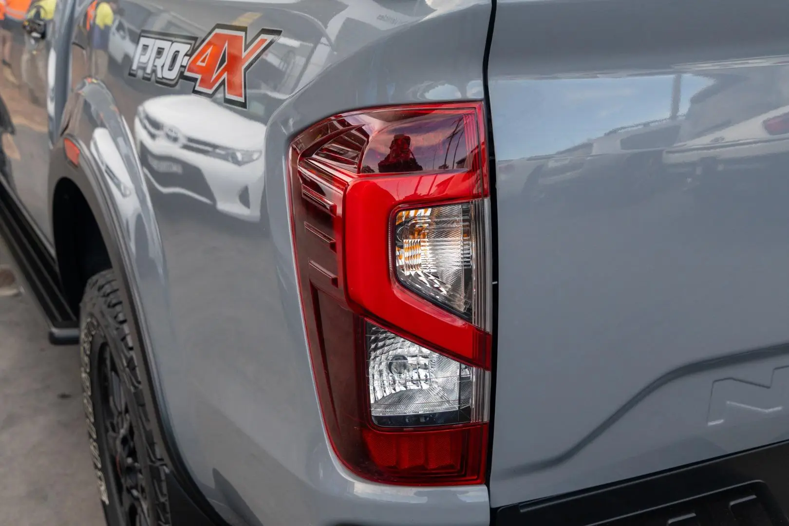 2021 Nissan Navara Gallery Image 21