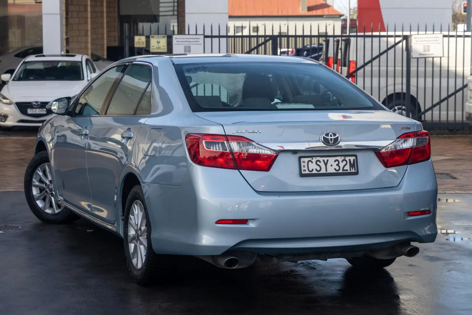 2014 Toyota Aurion Gallery Image 2