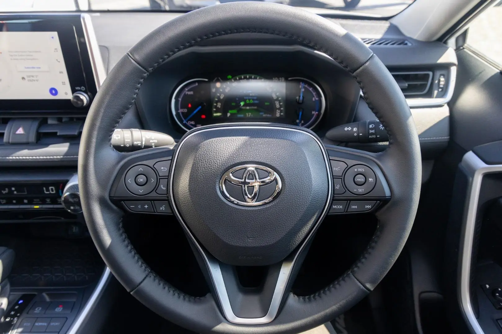2025 Toyota RAV4 Gallery Image 11