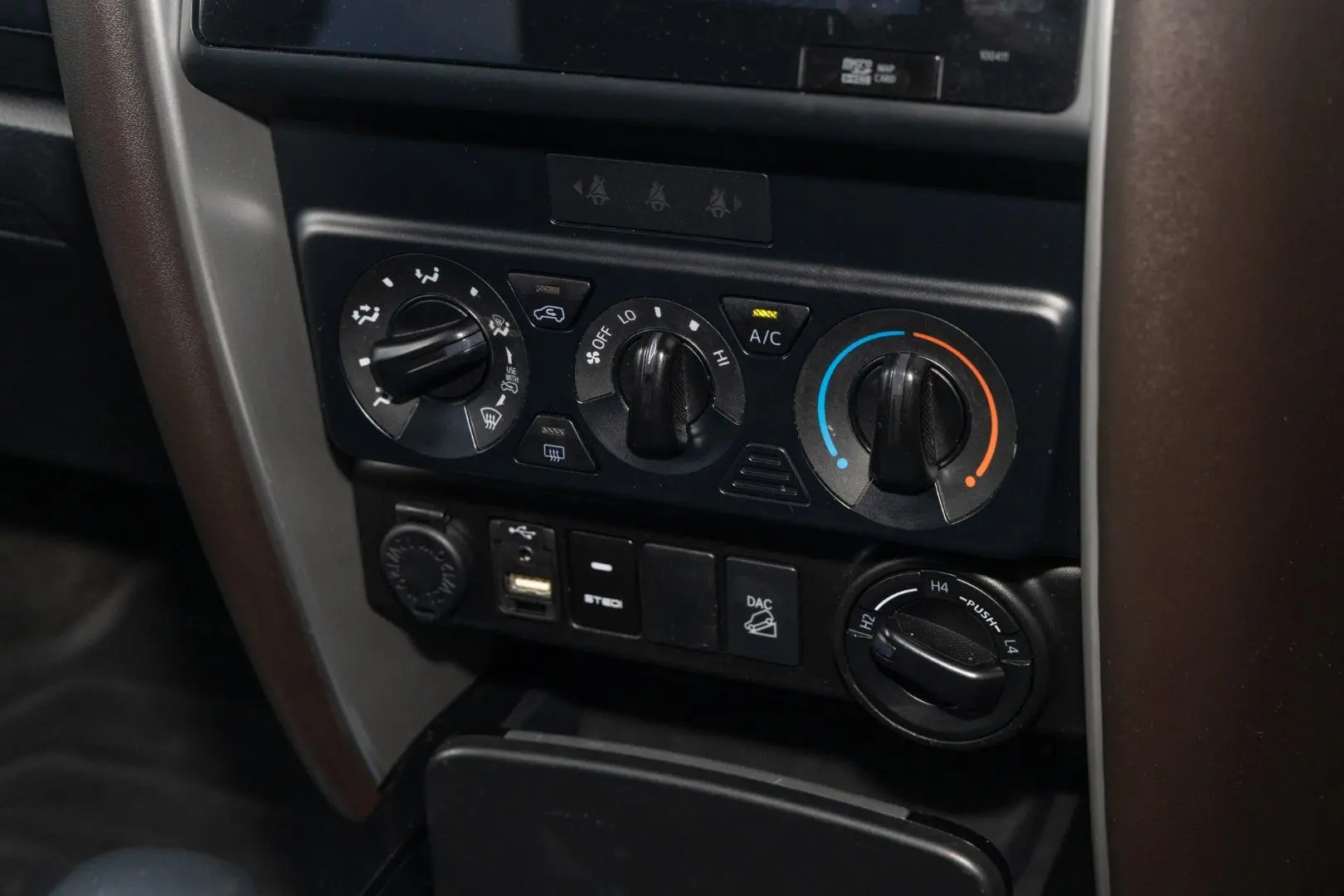2018 Toyota Fortuner Gallery Image 16