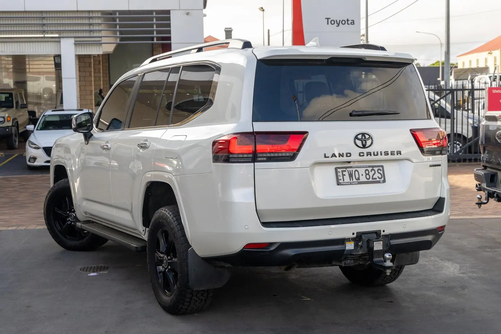 2021 Toyota Landcruiser Gallery Image 2