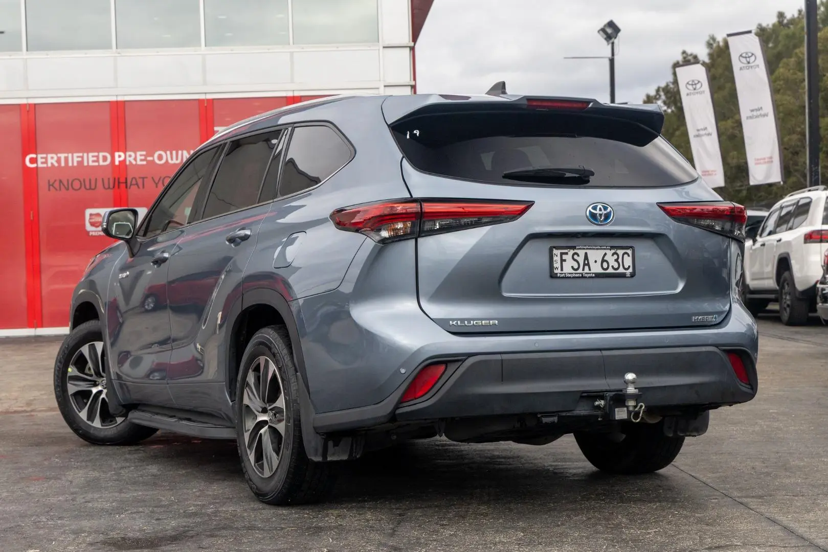 2021 Toyota Kluger Gallery Image 2