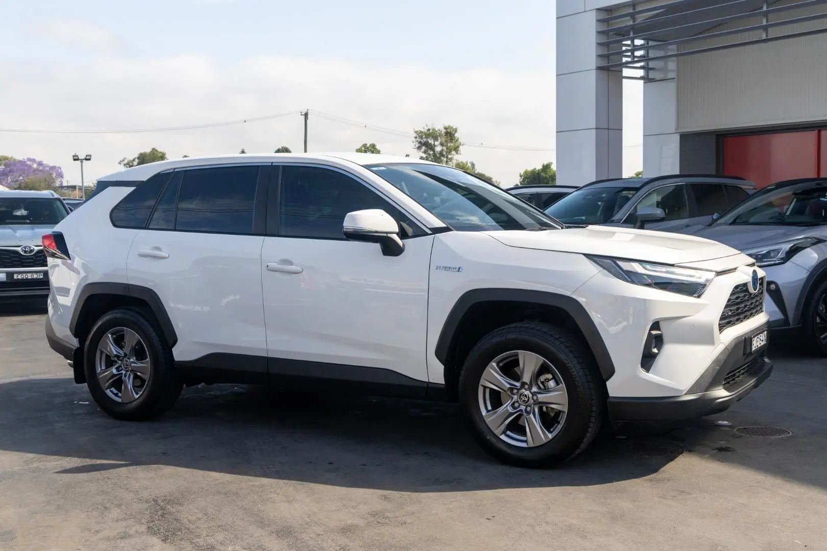 2024 Toyota RAV4 Gallery Image 3