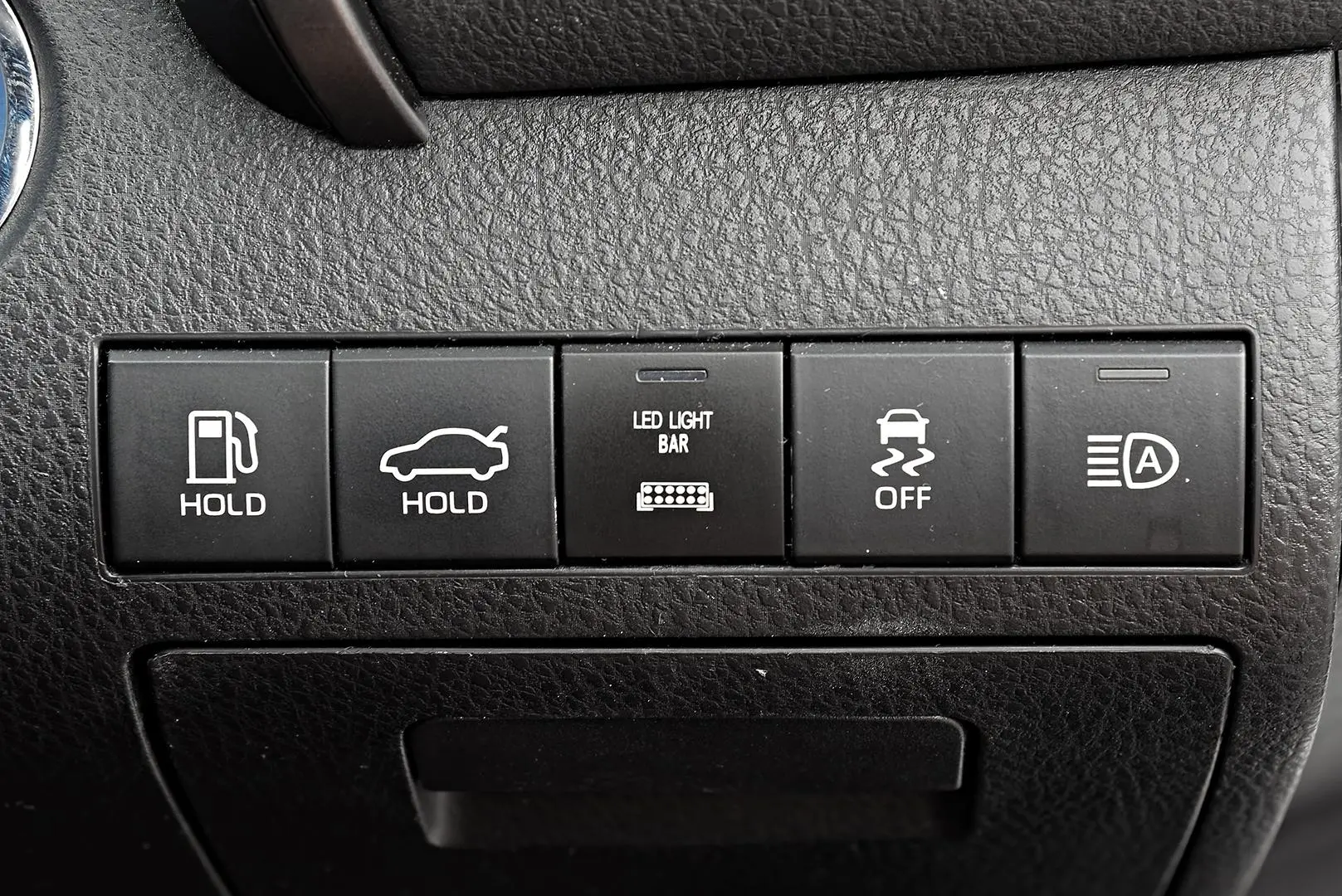 2021 Toyota Camry Gallery Image 17