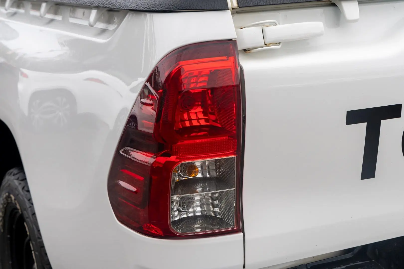 2022 Toyota Hilux Gallery Image 20