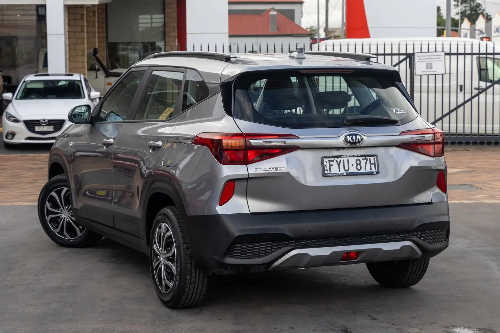 2021 Kia Seltos Gallery Image 2