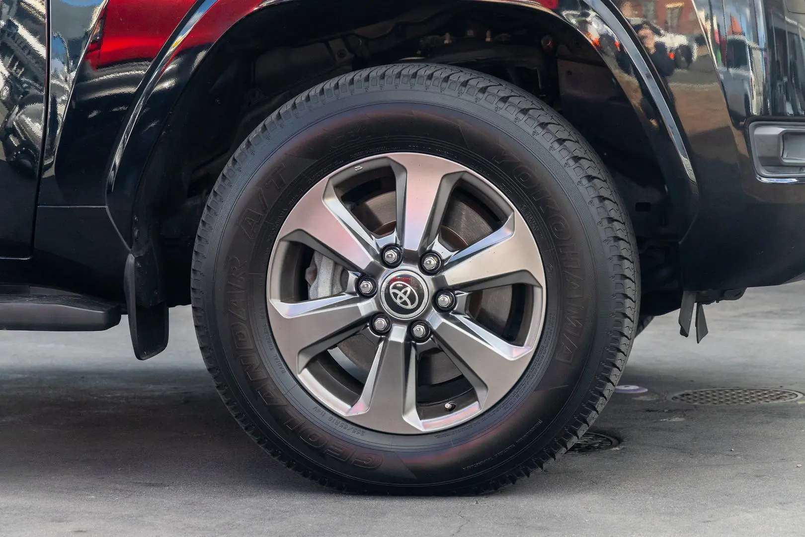 2022 Toyota Landcruiser Gallery Image 21