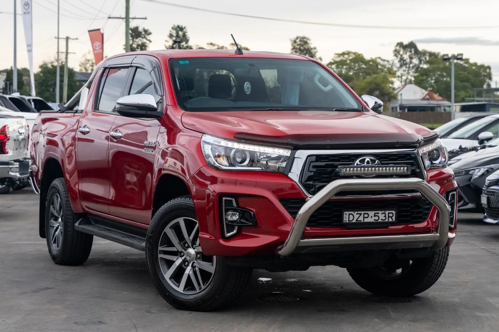 2018 Toyota Hilux Gallery Image 1