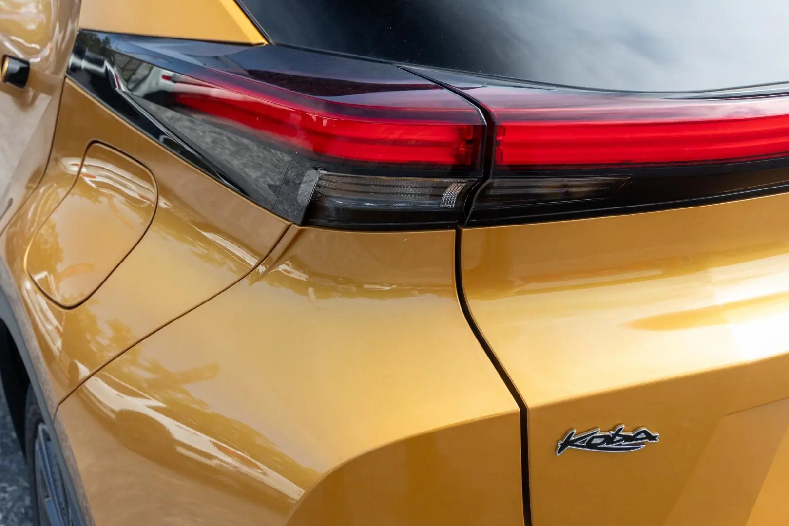 2025 Toyota C-HR Gallery Image 20