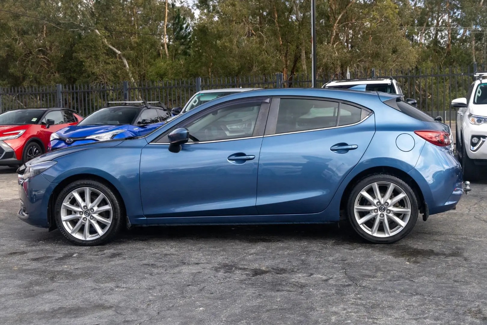 2018 Mazda 3 Gallery Image 3