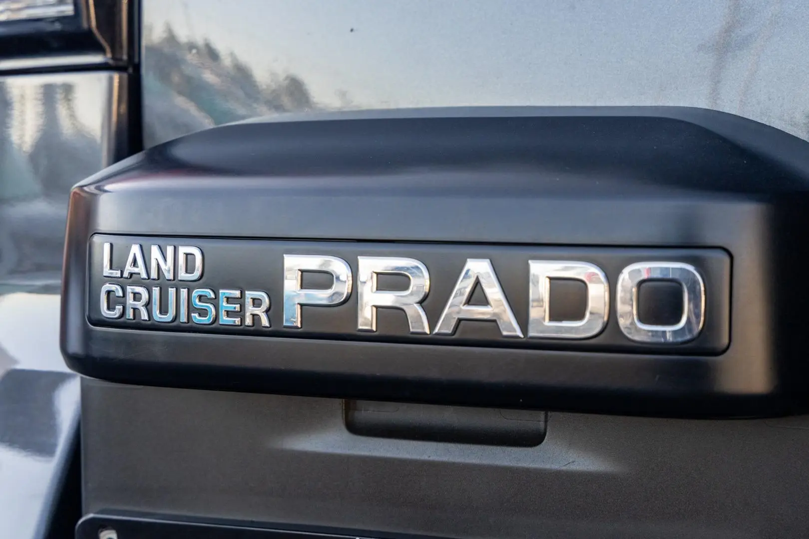 2018 Toyota Landcruiser Prado Gallery Image 21