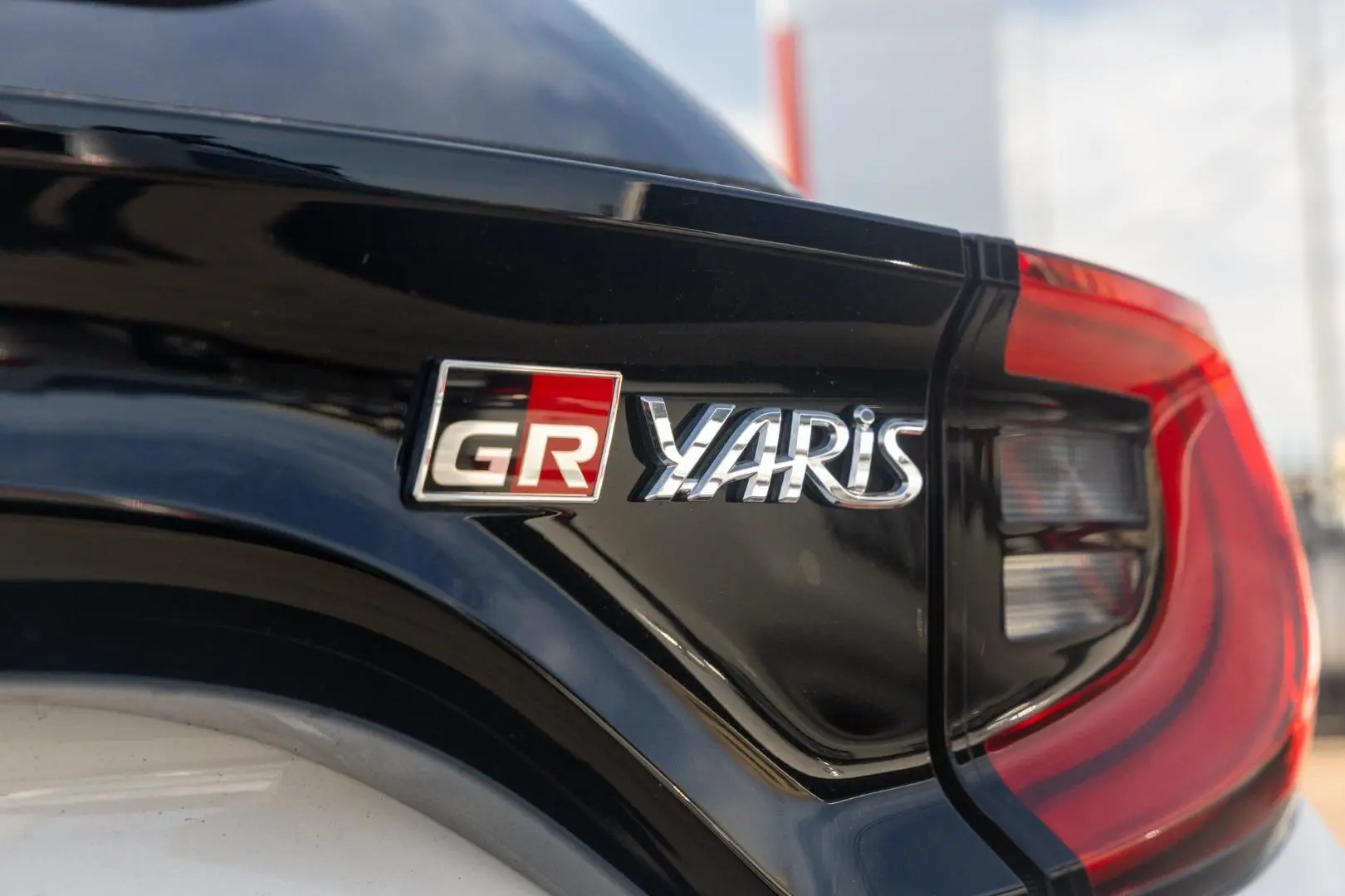 2021 Toyota Yaris Gallery Image 21