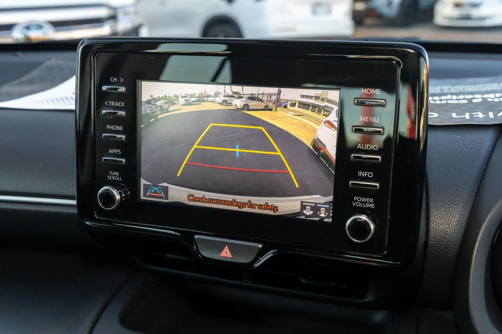 2022 Toyota Yaris Cross Gallery Image 15