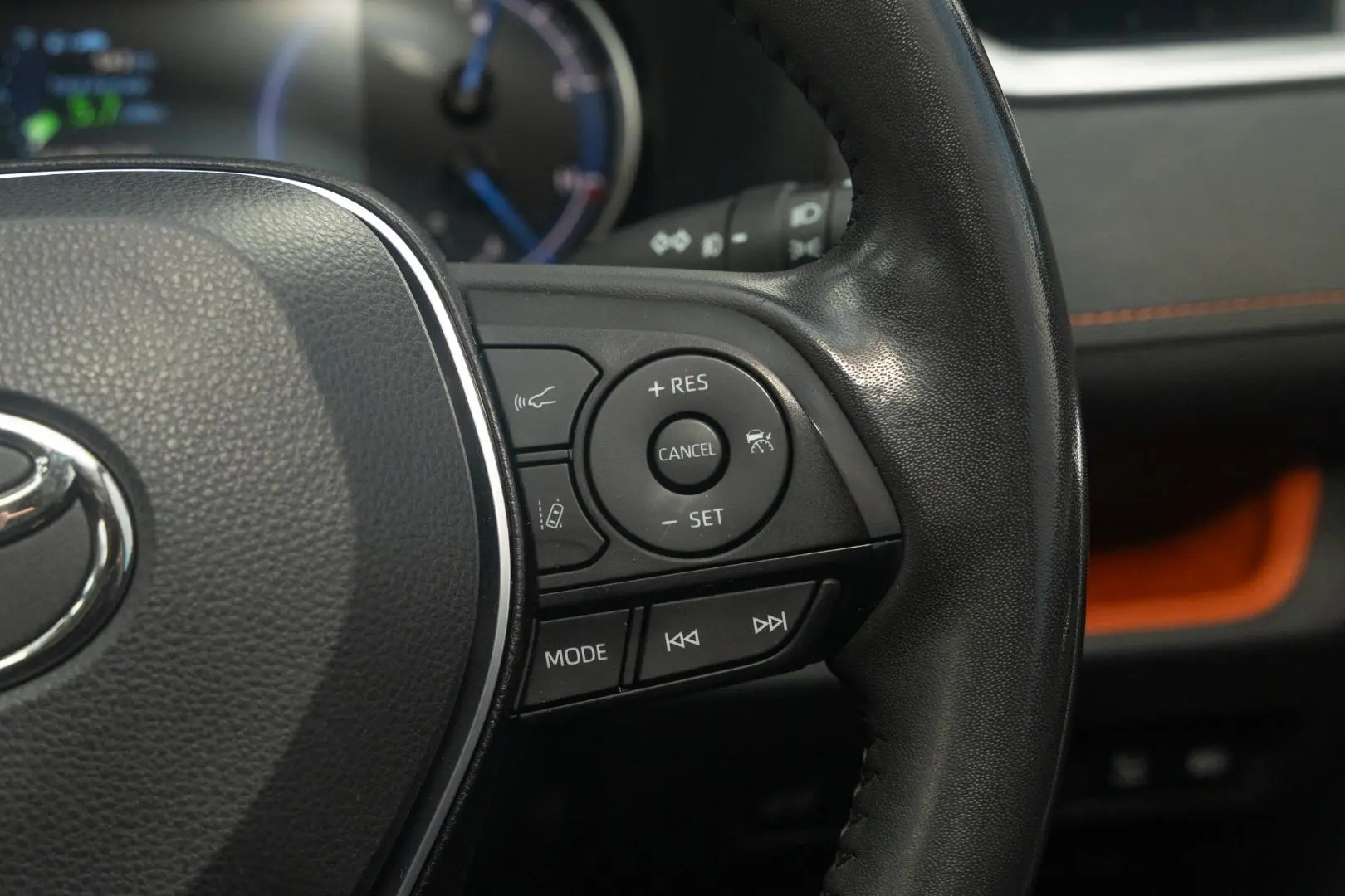 2022 Toyota RAV4 Gallery Image 12