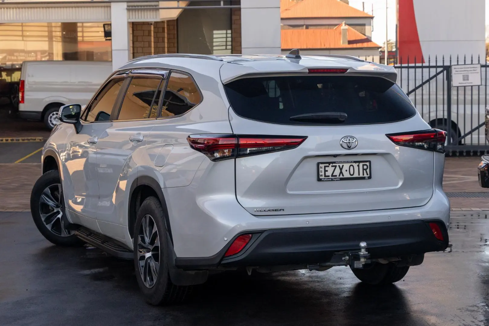 2023 Toyota Kluger Gallery Image 2
