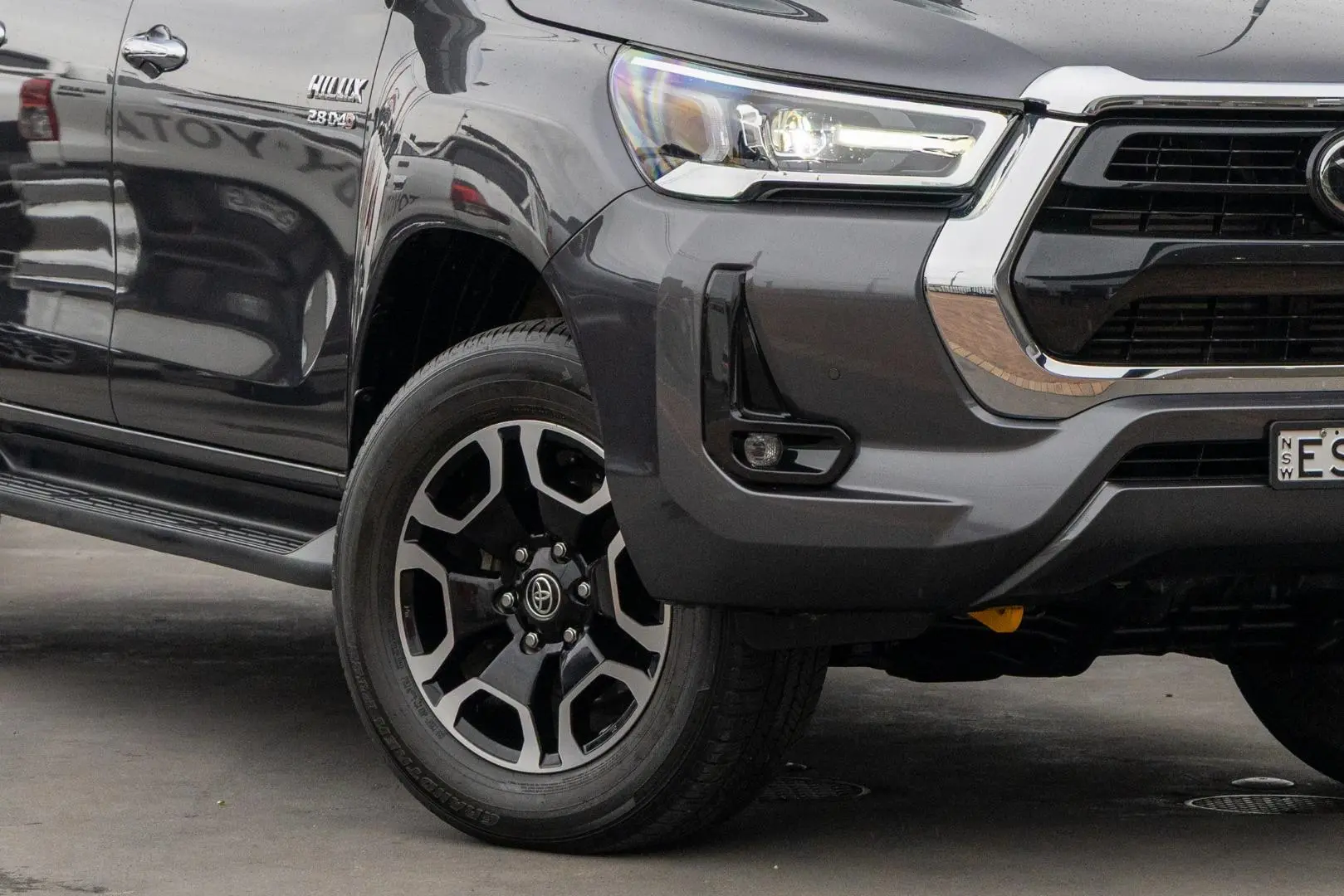 2022 Toyota Hilux Gallery Image 6