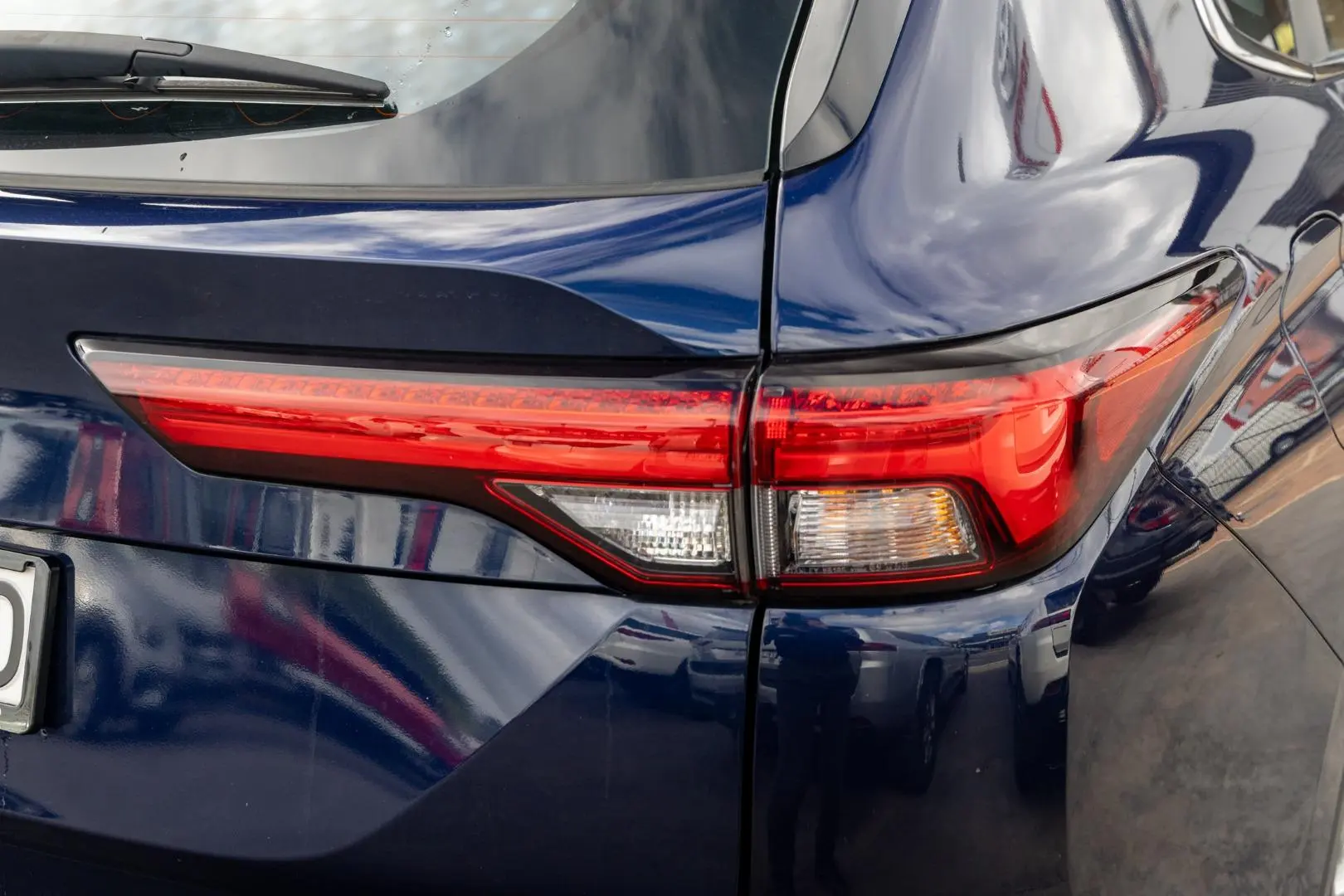 2023 Mitsubishi Outlander Gallery Image 20