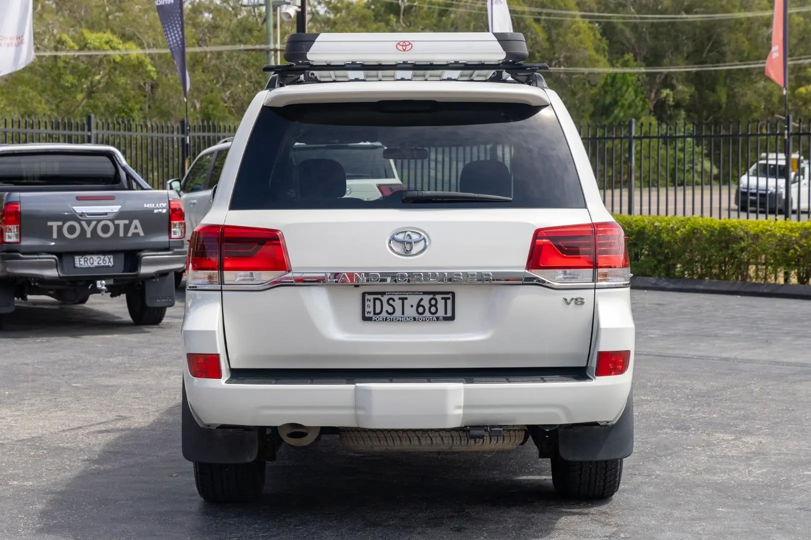 2017 Toyota Landcruiser Gallery Image 5