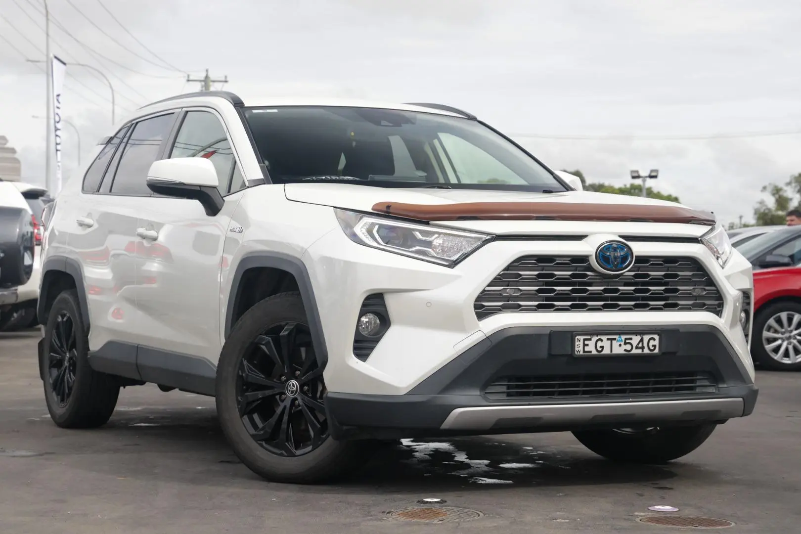 2019 Toyota Rav4 Gallery Image 1