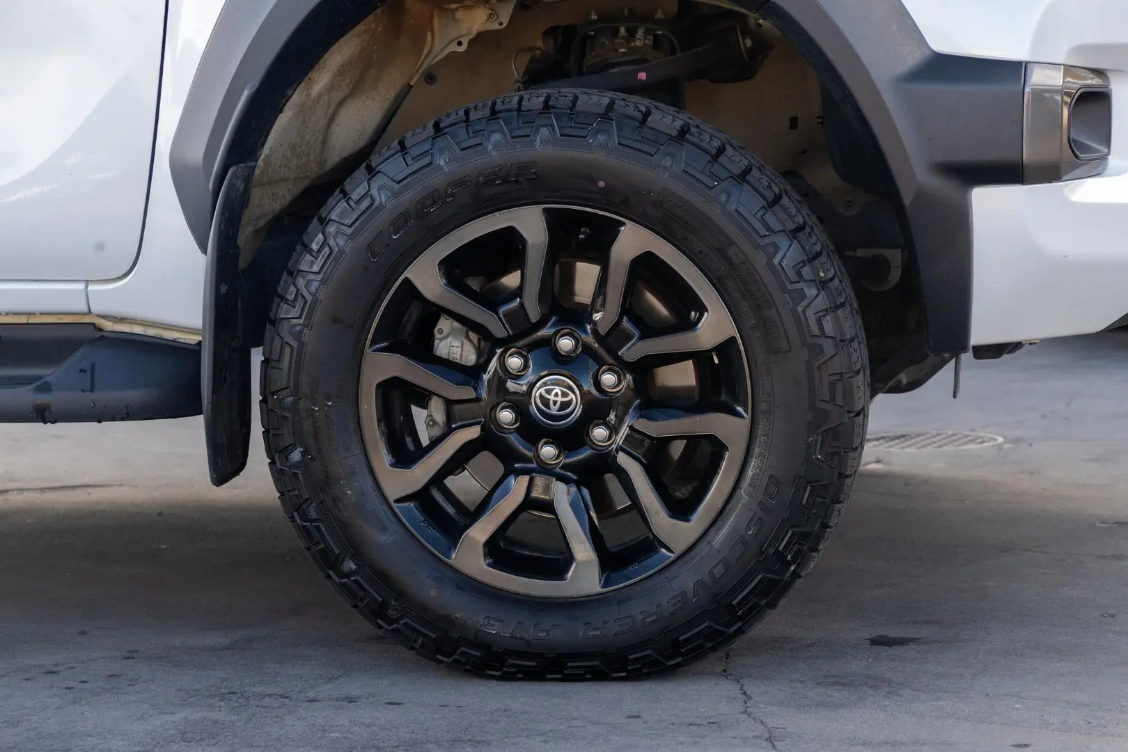 2022 Toyota Hilux Gallery Image 21