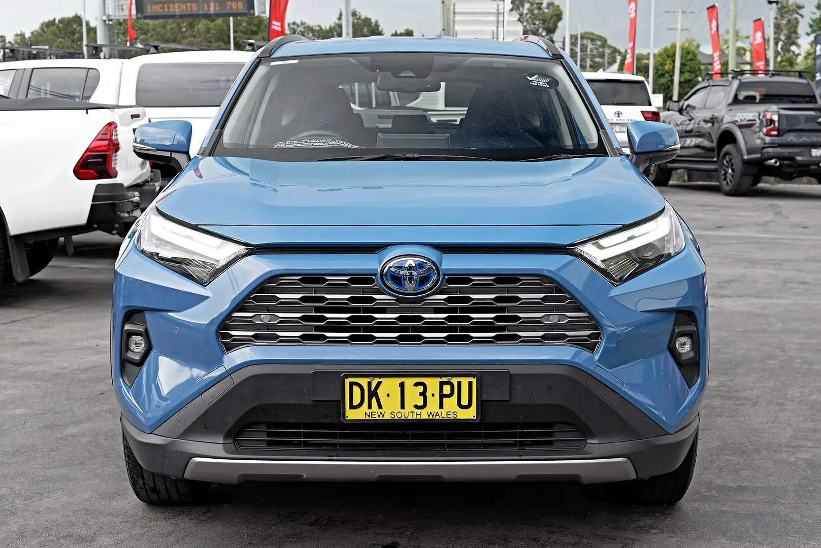 2024 Toyota RAV4 Gallery Image 4
