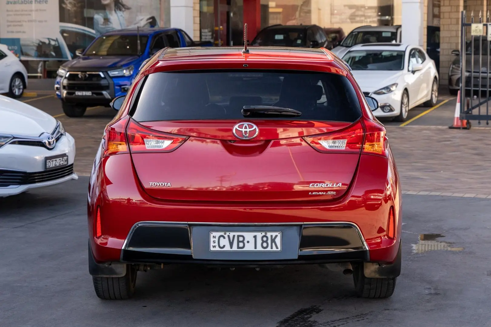 2014 Toyota Corolla Gallery Image 5