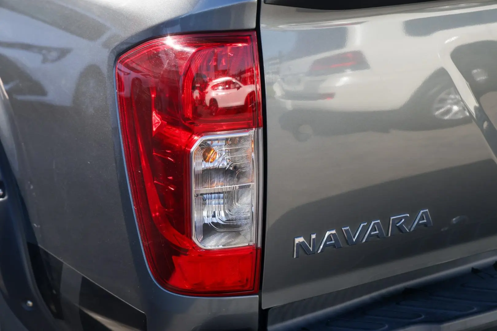 2020 Nissan Navara Gallery Image 20