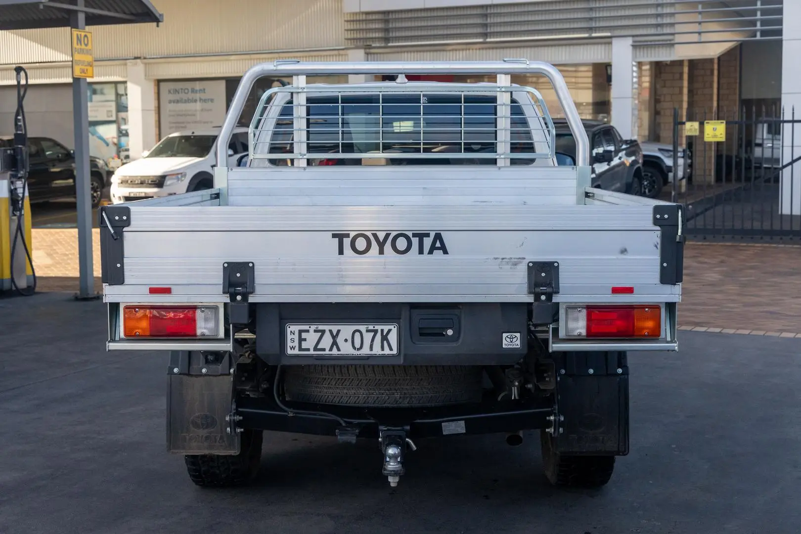 2023 Toyota Hilux Gallery Image 5