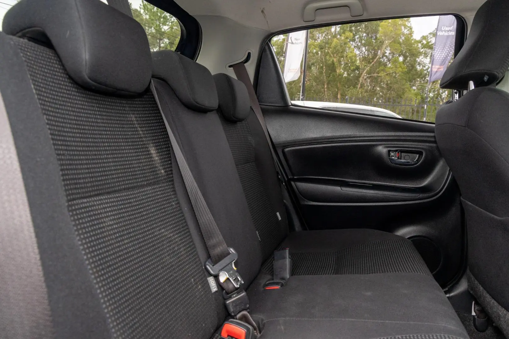 2018 Toyota Yaris Gallery Image 9