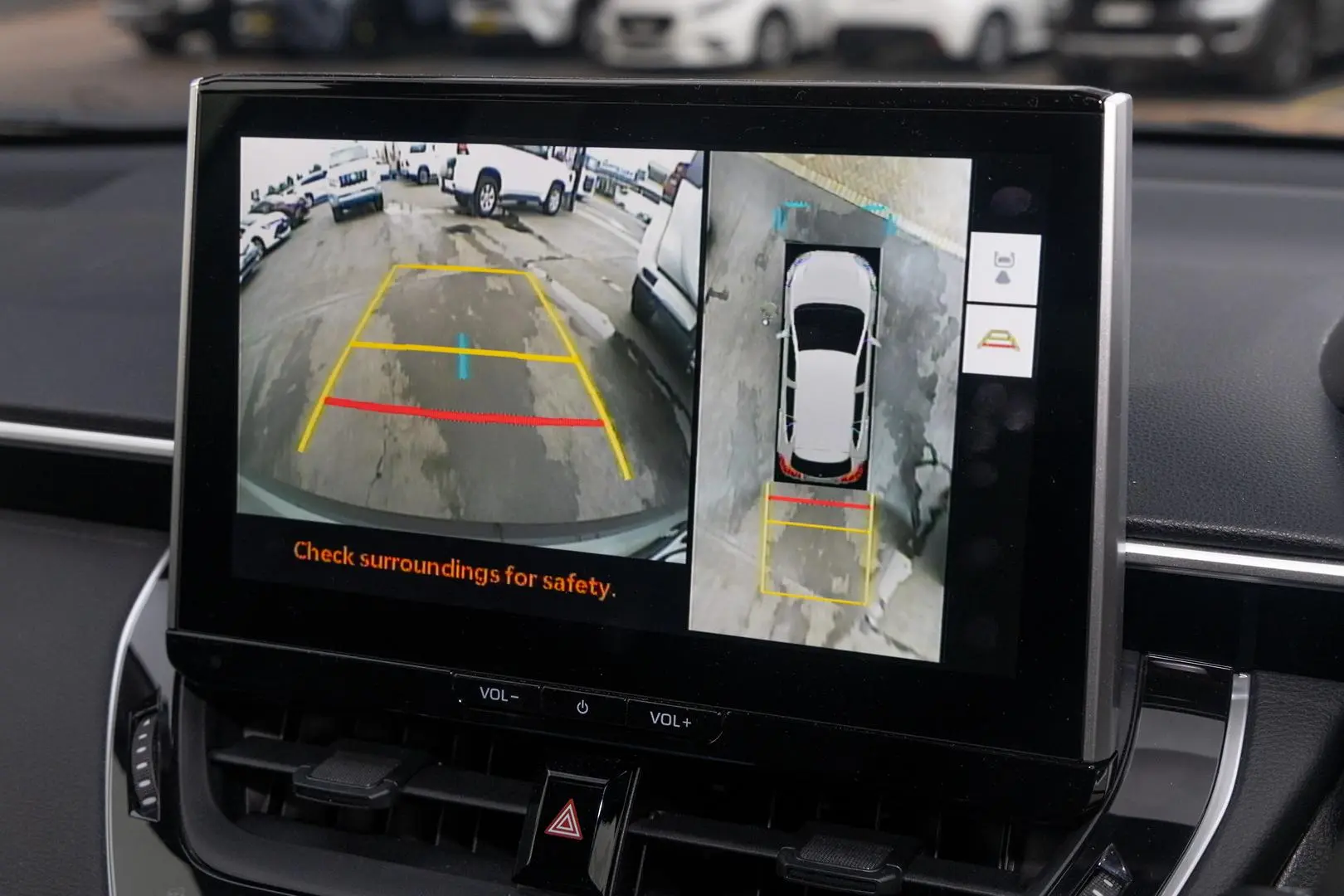 2024 Toyota Corolla Cross Gallery Image 15