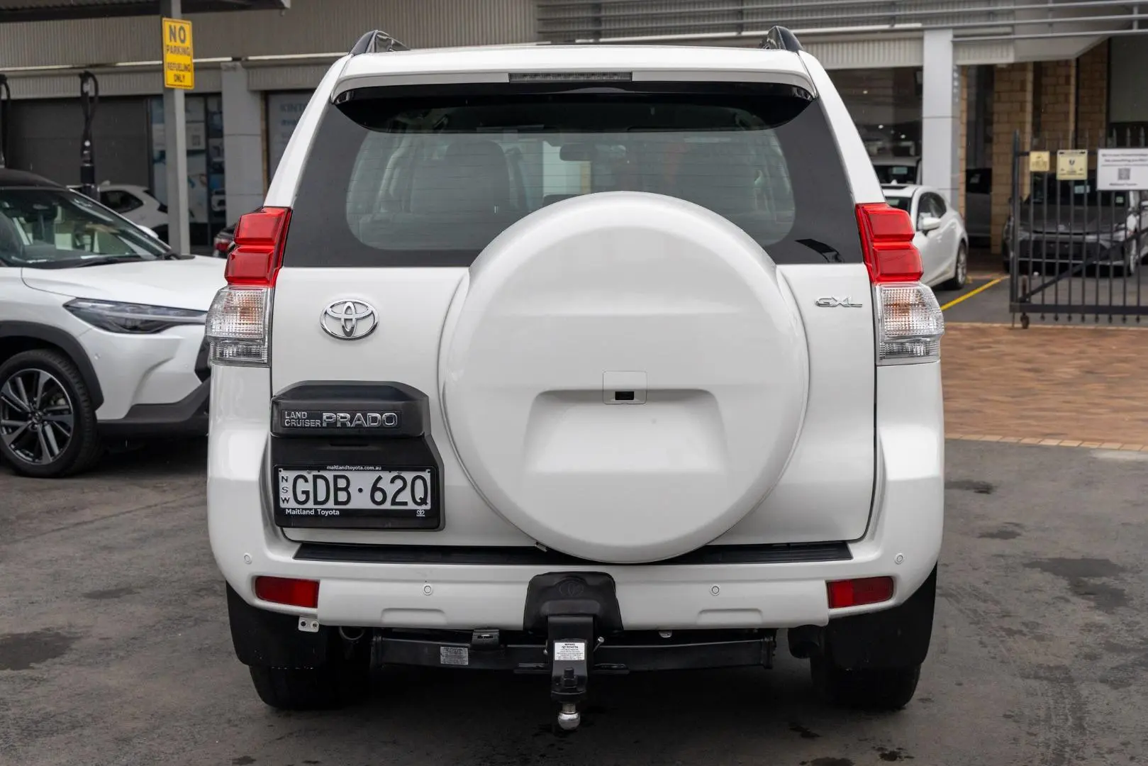 2011 Toyota Landcruiser Prado Gallery Image 5