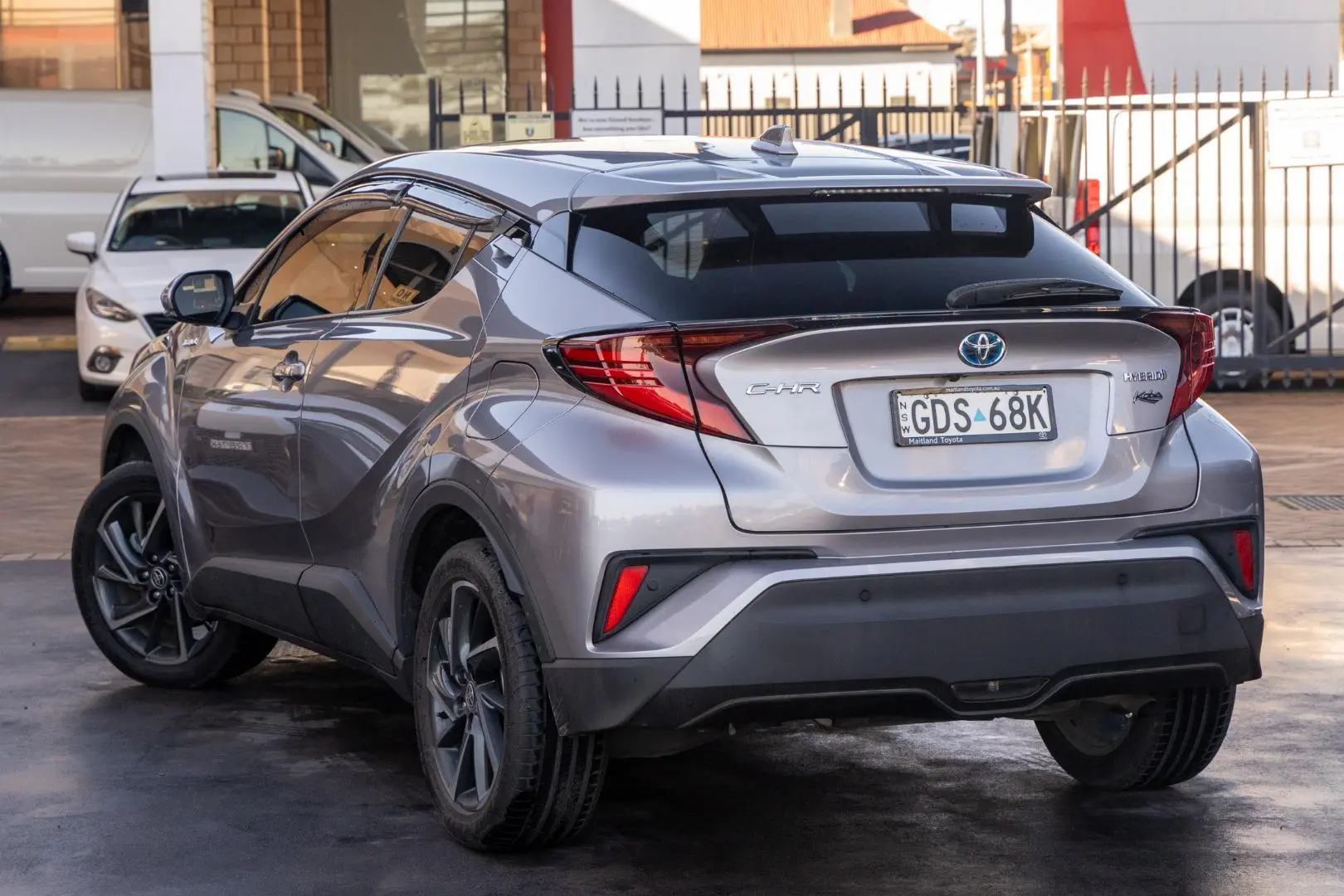 2020 Toyota C-HR Gallery Image 2