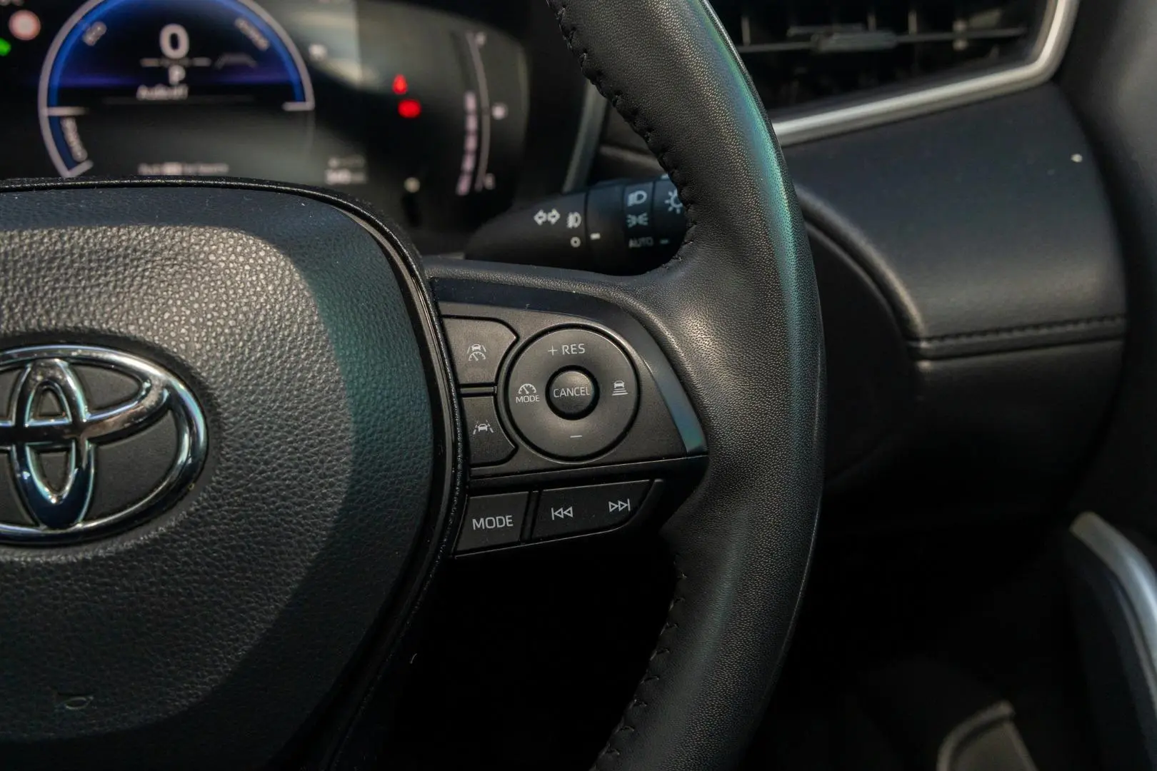 2023 Toyota Corolla Cross Gallery Image 11