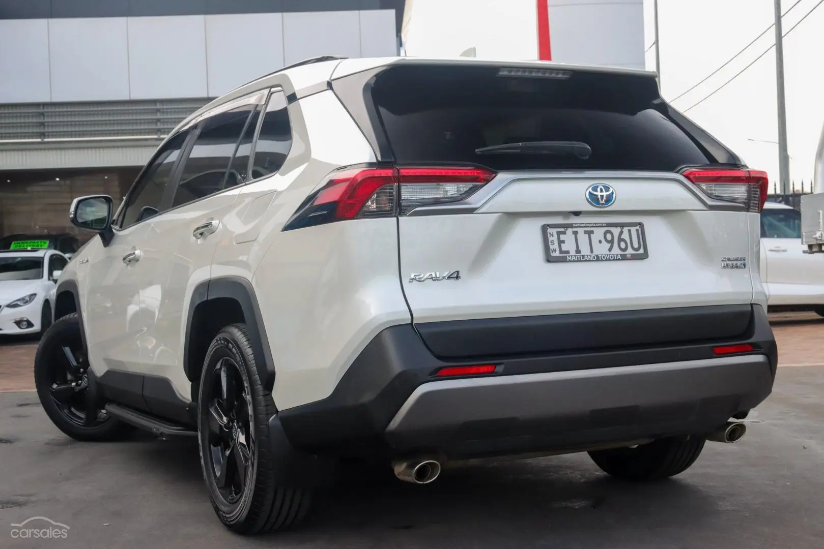 2020 Toyota RAV4 Image 2