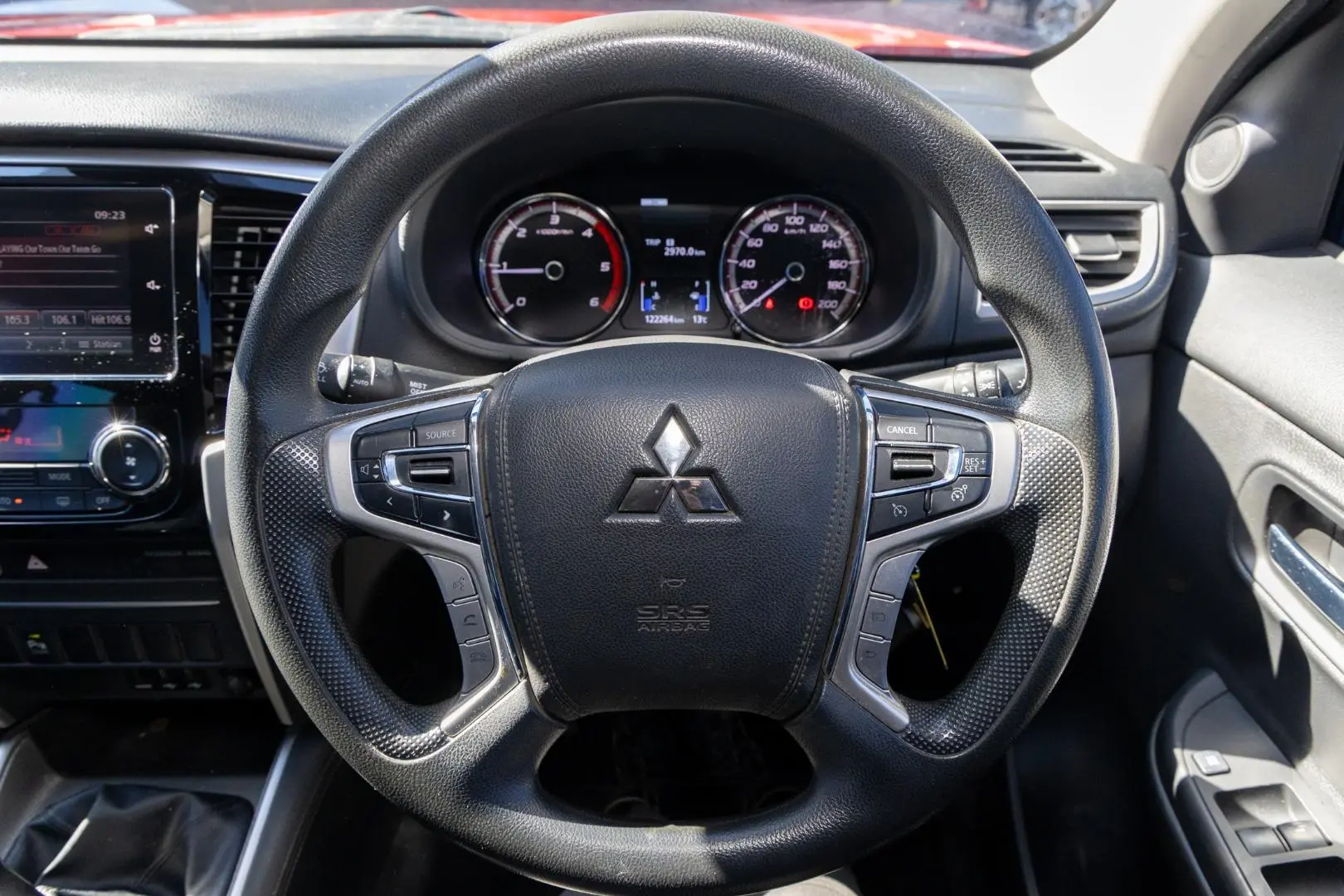 2018 Mitsubishi Triton Gallery Image 10