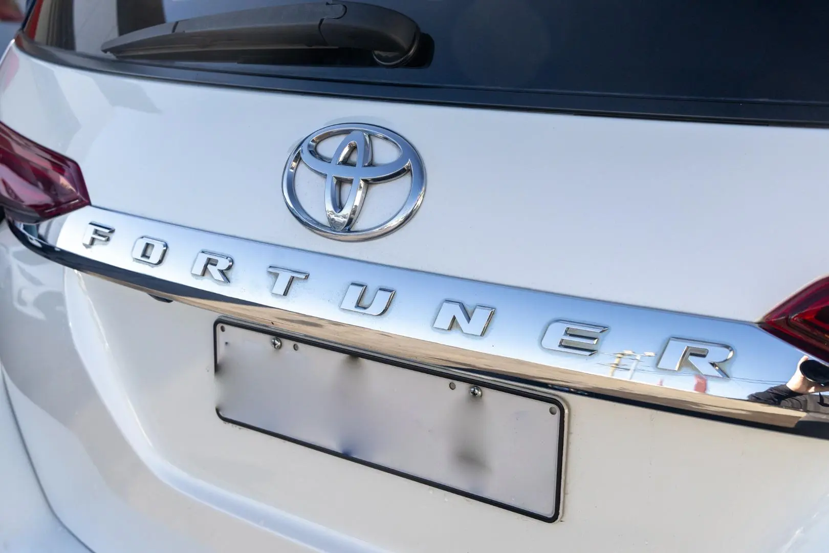 2019 Toyota Fortuner Gallery Image 22