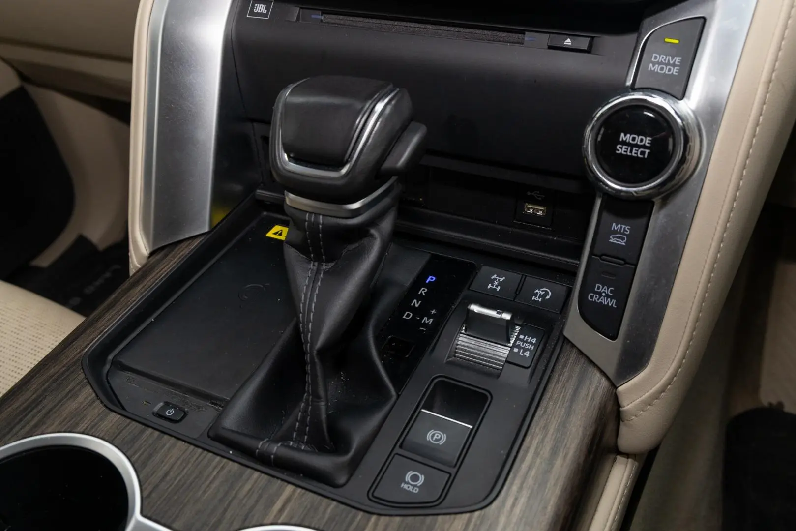 2021 Toyota Landcruiser Gallery Image 17