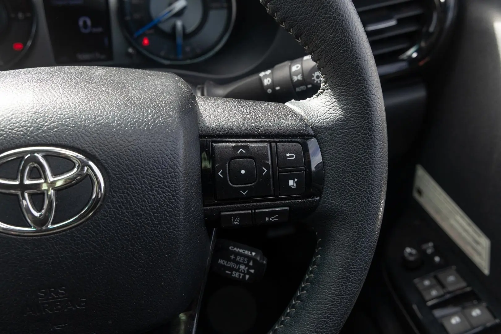 2021 Toyota Hilux Gallery Image 12