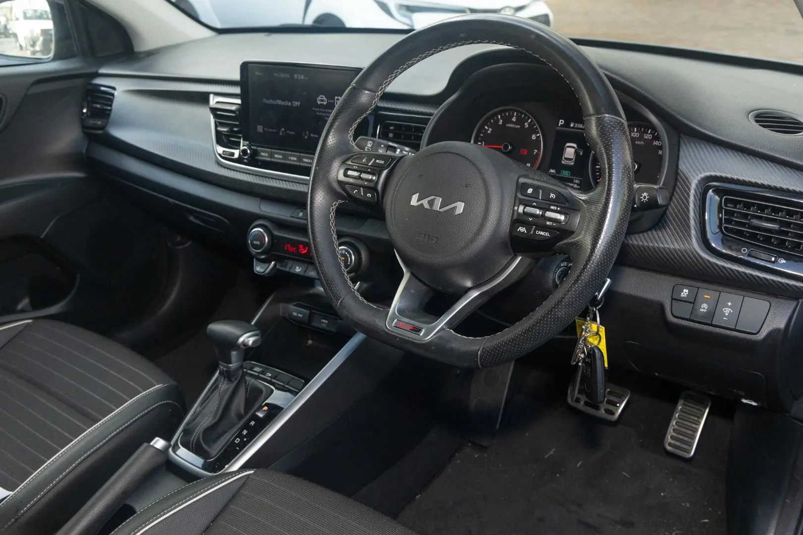 2023 Kia Rio Gallery Image 7