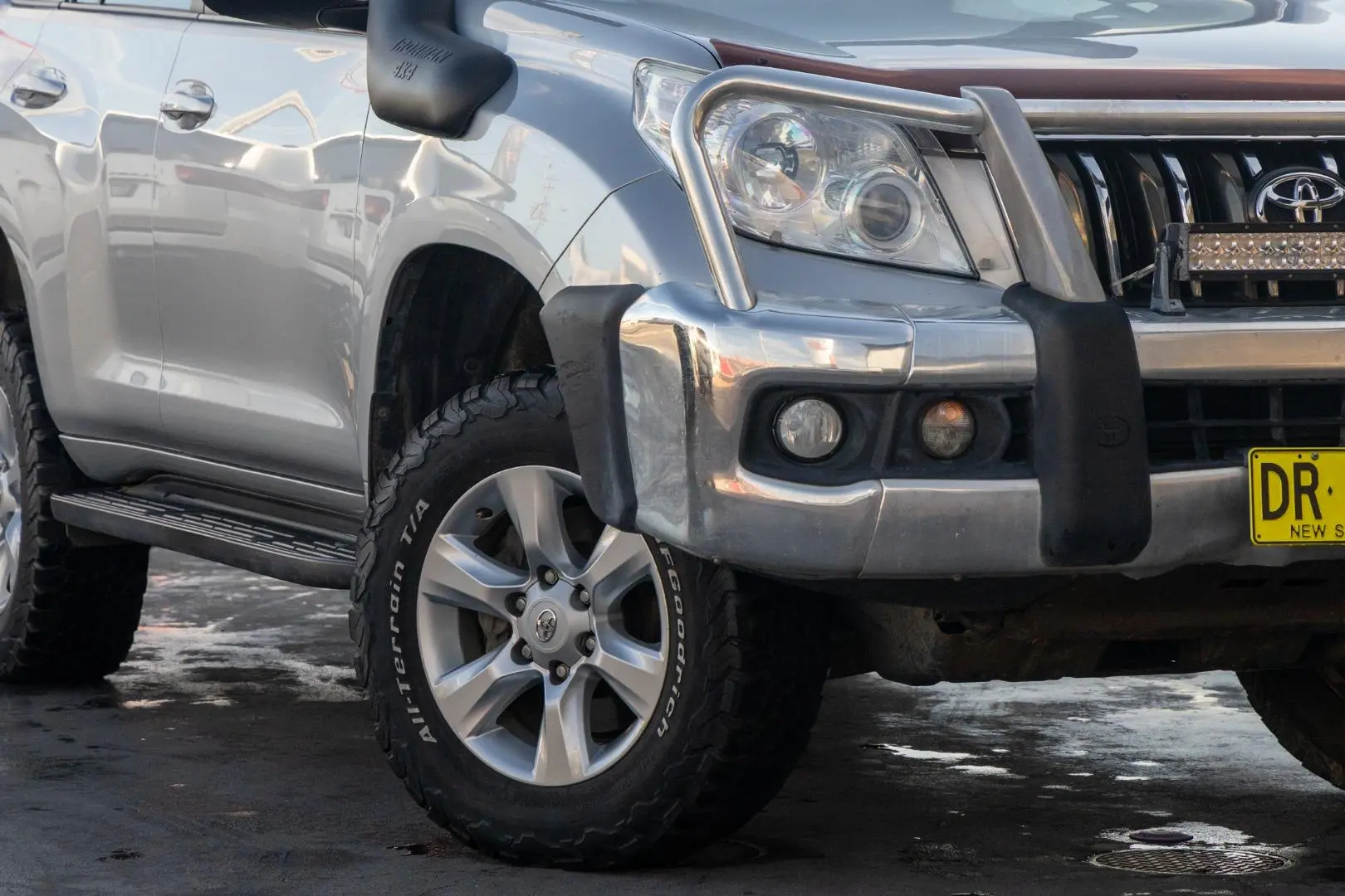 2013 Toyota Landcruiser Prado Gallery Image 6